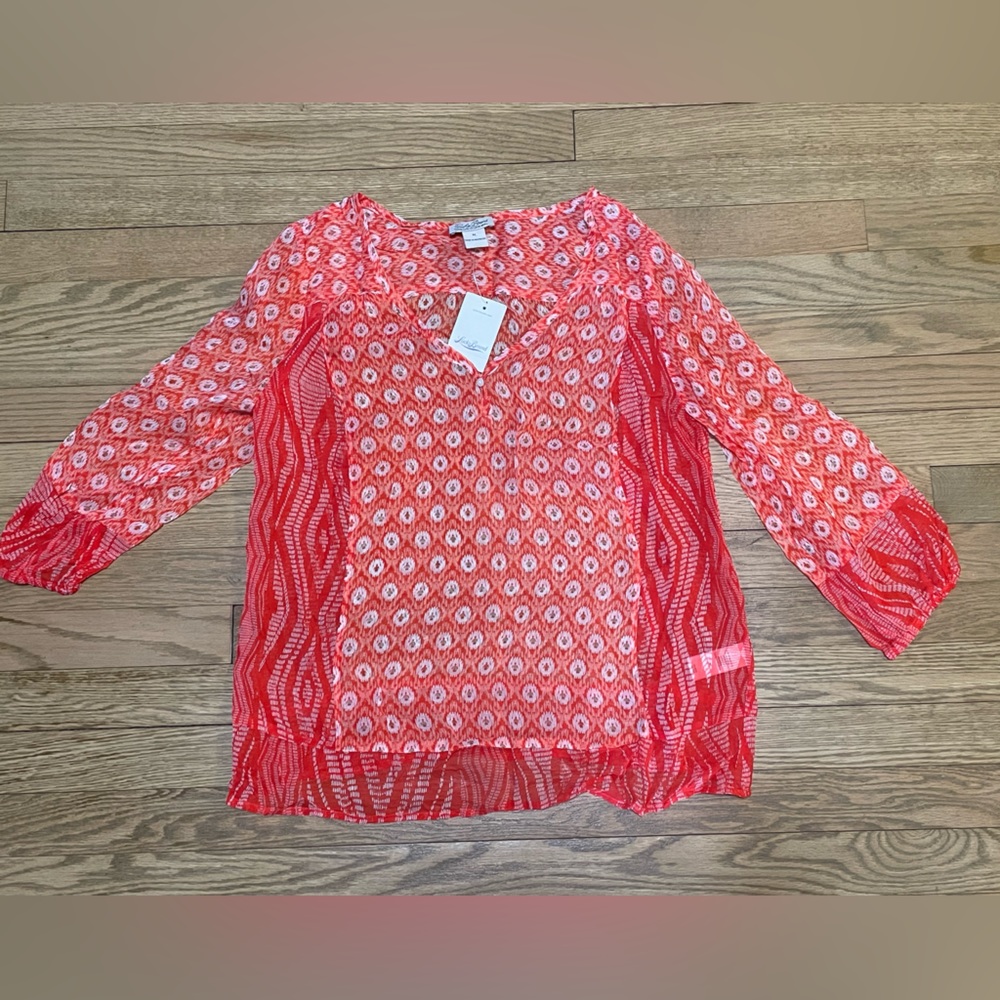 NWT LUCKY BRAND Red & Cream Semi Sheer Jacquard 3/4 Sleeves V-neck blouse Top